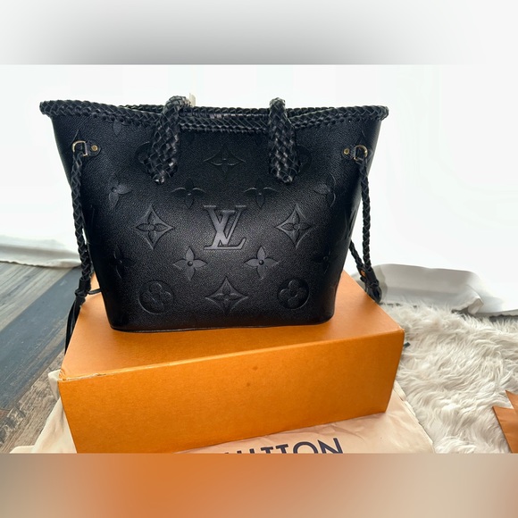 ✨SOLD✨Louis Vuitton neverfull empreinte noir - Picture 6 of 13